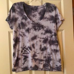 Tie dyed grey vneck t shirt